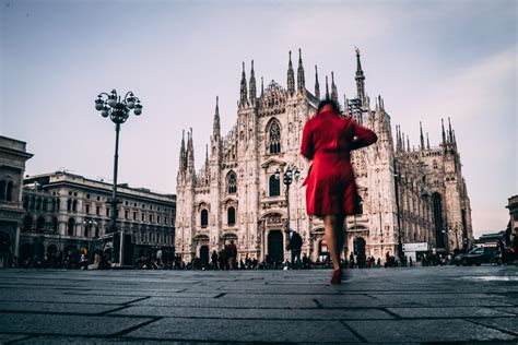 Fare amicizia a Milano: 5 idee per non isolarsi nella。